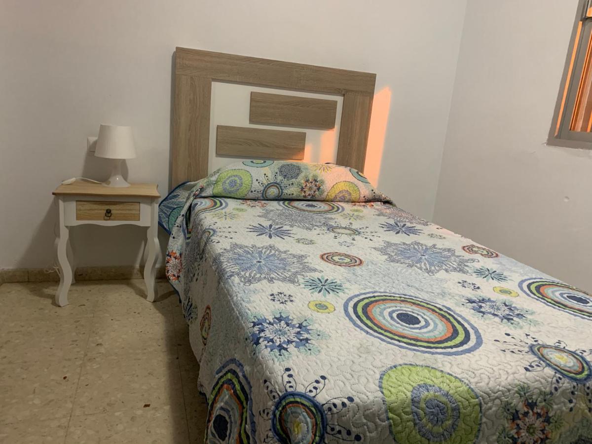 Hostal Mediterraneo Torre Del Mar Εξωτερικό φωτογραφία