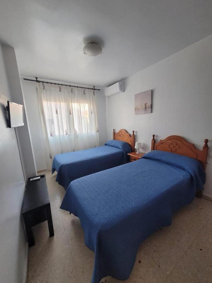 Hostal Mediterraneo Torre Del Mar Εξωτερικό φωτογραφία
