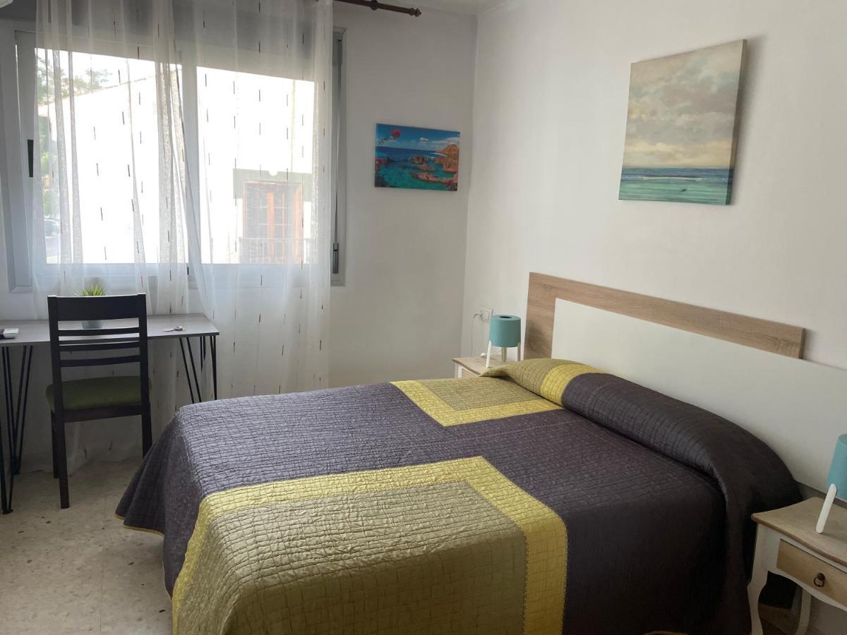 Hostal Mediterraneo Torre Del Mar Εξωτερικό φωτογραφία