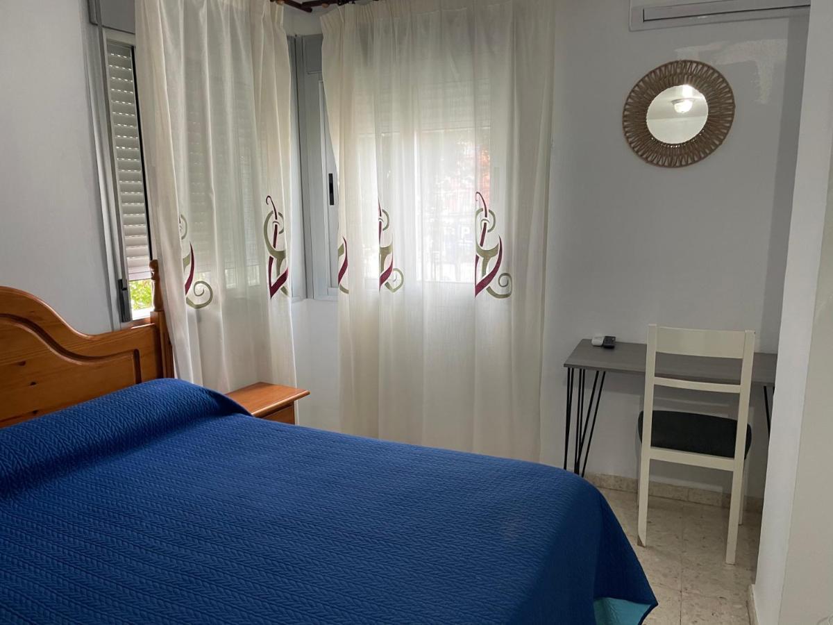 Hostal Mediterraneo Torre Del Mar Εξωτερικό φωτογραφία