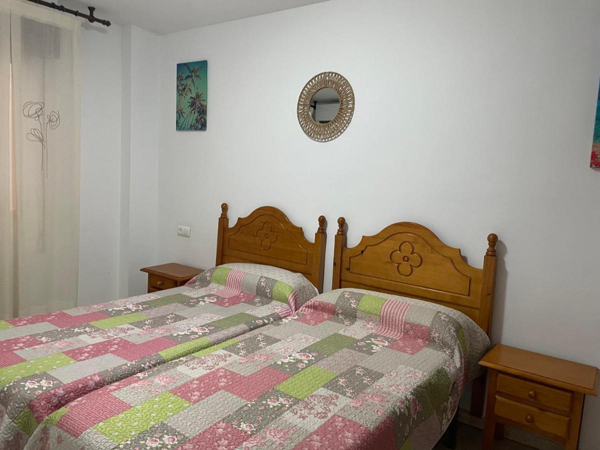 Hostal Mediterraneo Torre Del Mar Εξωτερικό φωτογραφία
